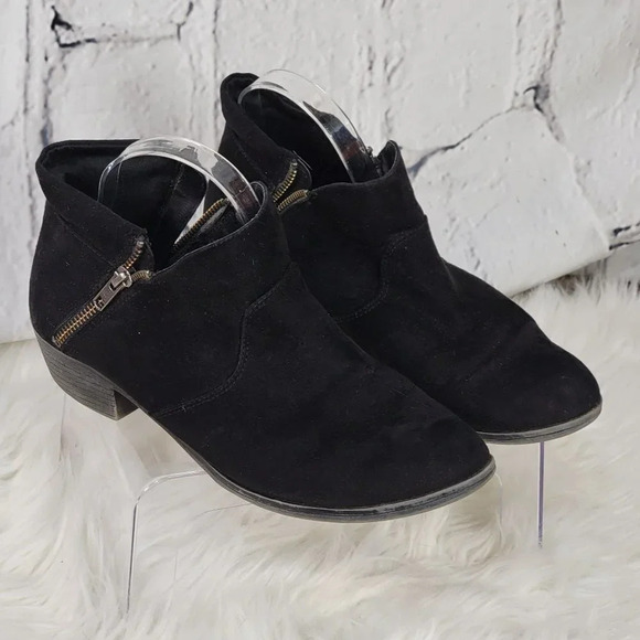 American Rag Abby Black Suede Ankle Bootie Round Toe Block Heel Double Zip 9.5 - Picture 14 of 14